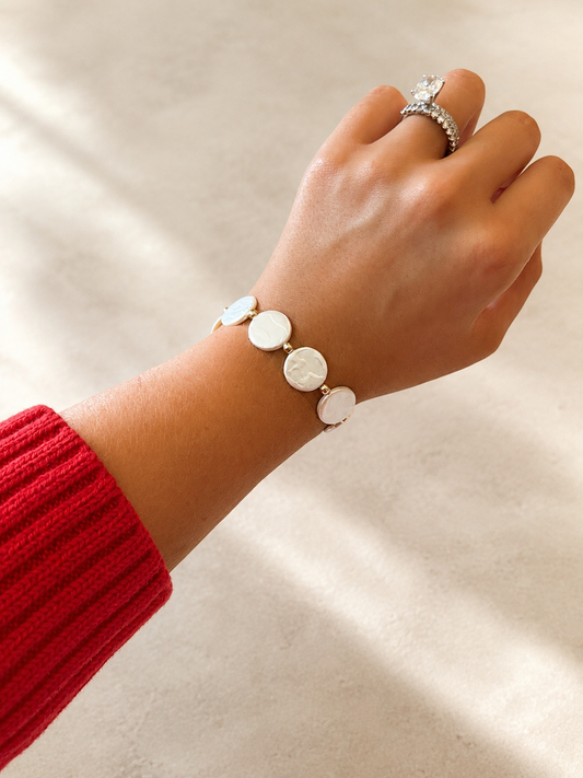 Oval Pearl Bracelet
