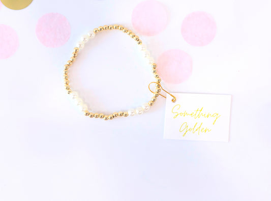 The Juniper in Gold image 0
