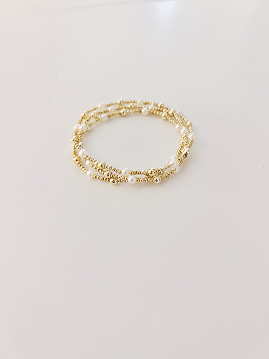 The Alternating Beaded Bracelet